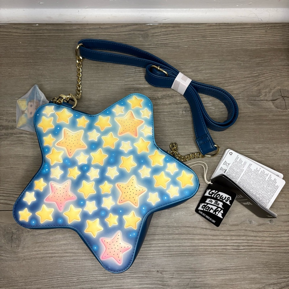 Pixar La Luna Star Light Up/Glow In The Dark Loungefly Crossbody With Charm NWT
